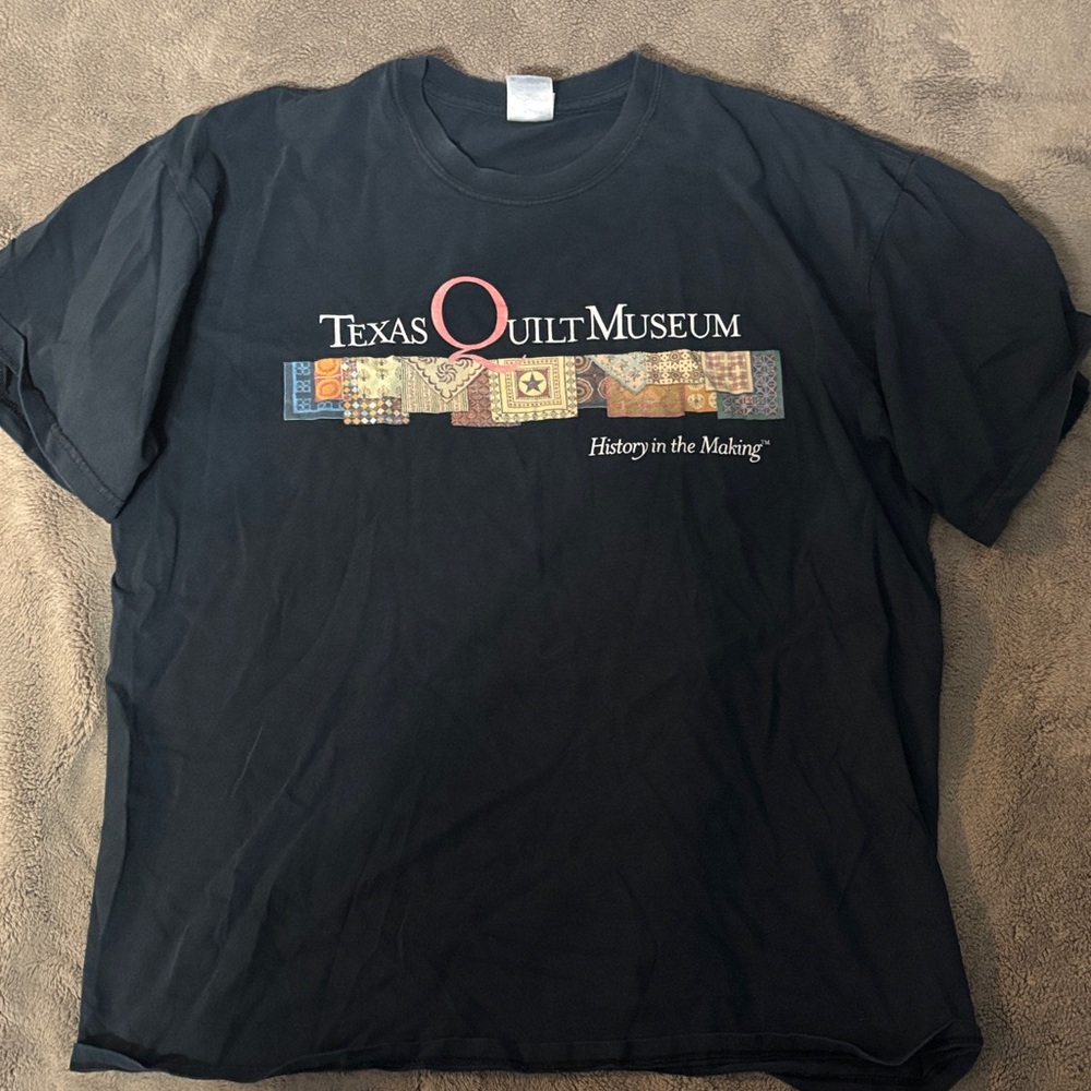 Vintage Navy Tshirt